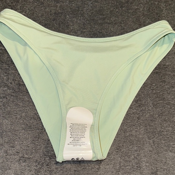 H&M - NWT Light Green Bikini Bottom size 8/M - Picture 10 of 13
